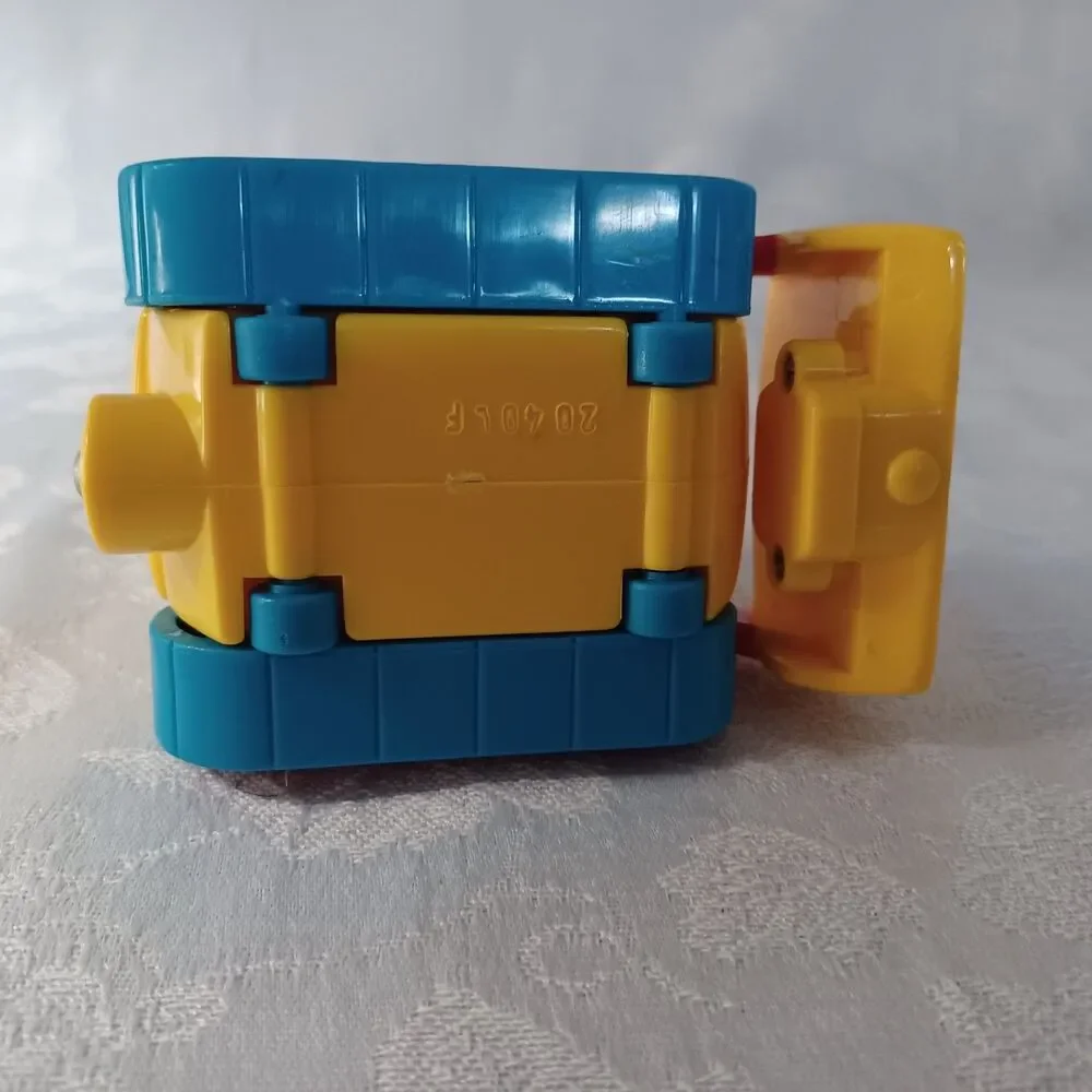 1999 TYCO PRESCHOOL TOYS MAGNETIZED SESAME STREET CONSTRUCTION 3 TRUCK SET